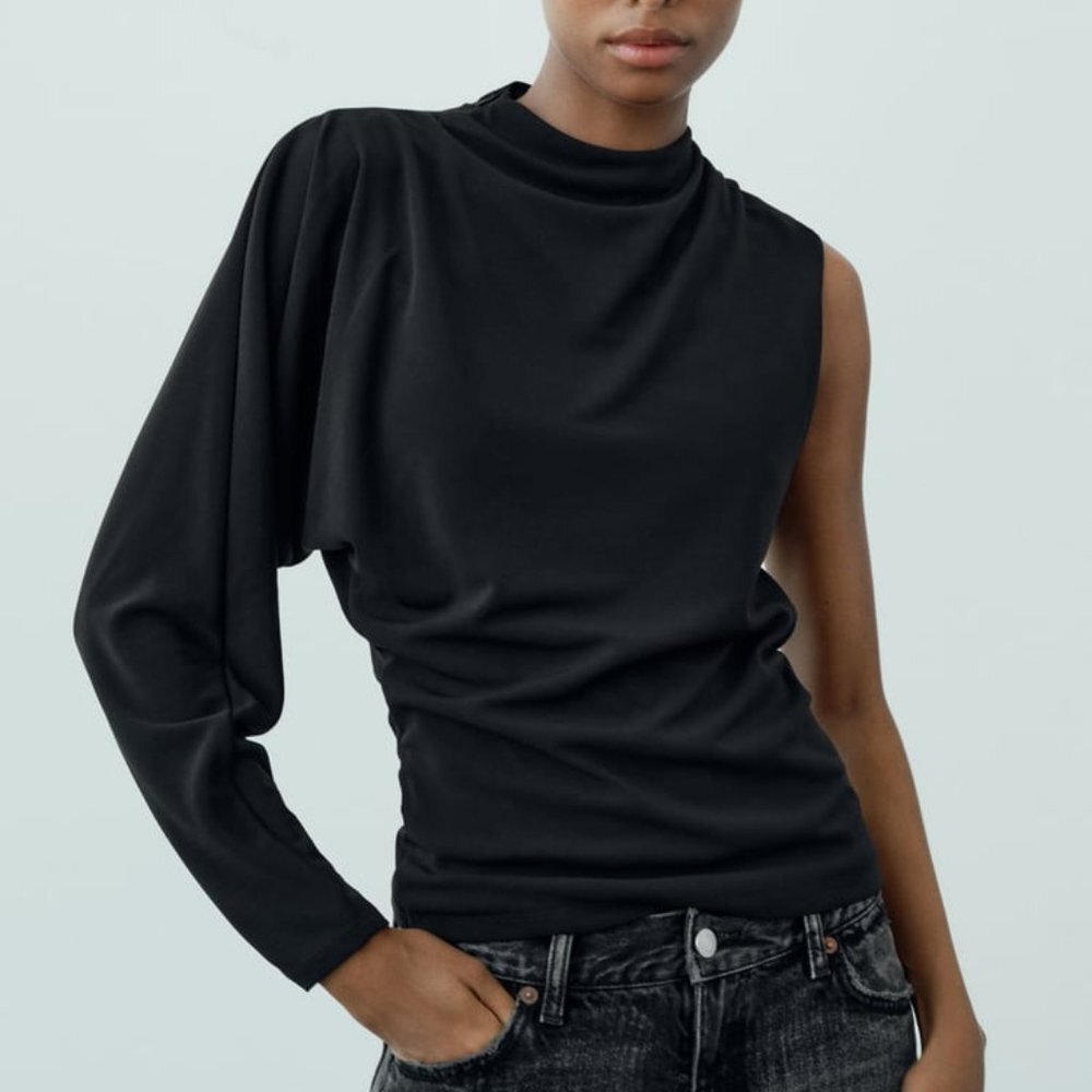 NWT ONE SHOULDER BLACK CLASSY TOP